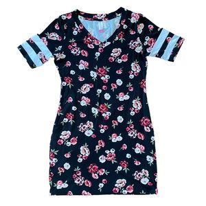 Floral tshirt dress